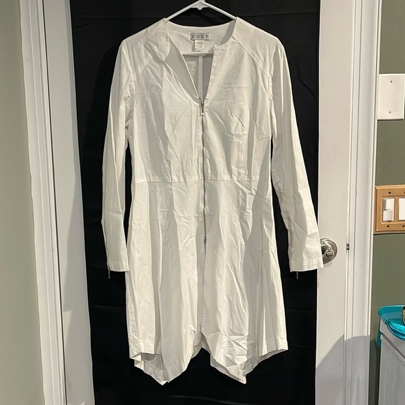zoey Tops - Zoey white zipper tunic size medium women’s